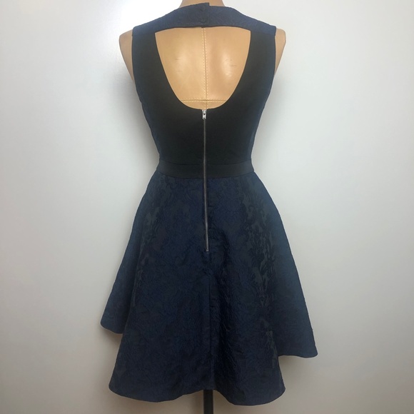 REISS Brocade Dress Size 2 - Picture 7 of 8